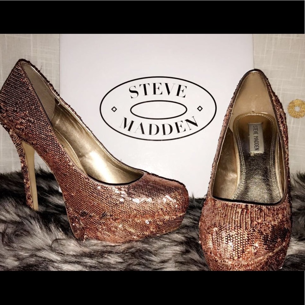 Steve Madden pink sequin pumps
